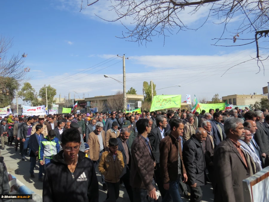 شرکت کارکنان ودانشجویان آموزشکده کشاورزی امین در راهپیمایی 22 بهمن ماه