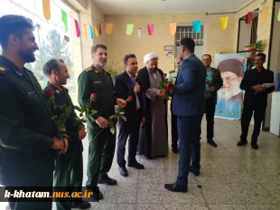حضور فرماندار وامام جمعه شهرستان  خاتم به مناسبت روز روز استاد در آموزشکده ملی مهارت امین 6
